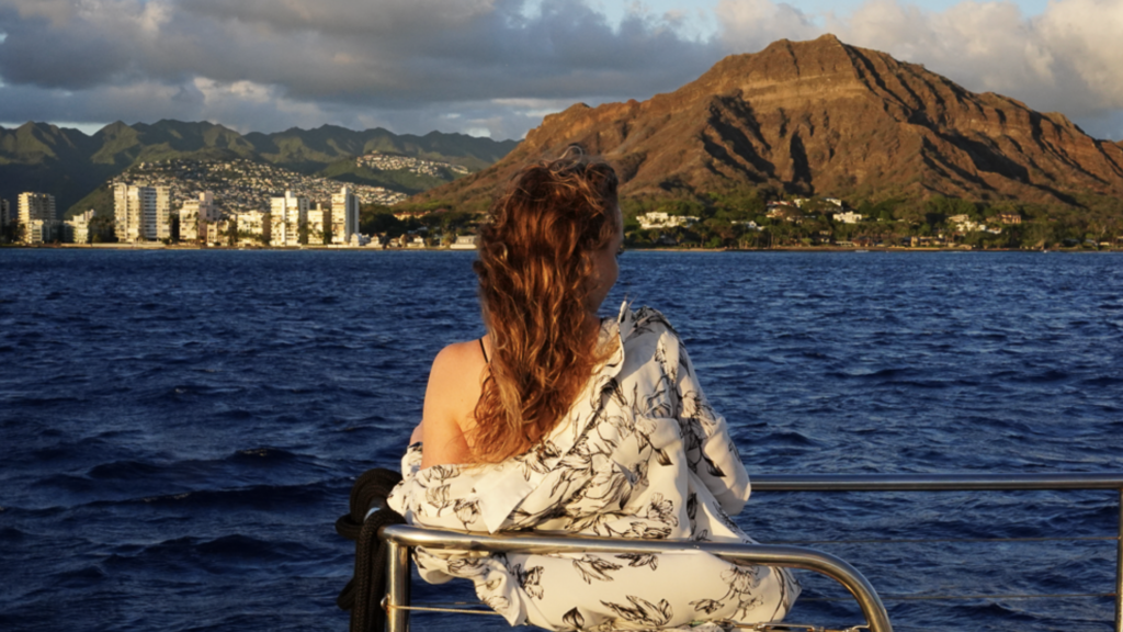 10 reasons to sail in waikiki